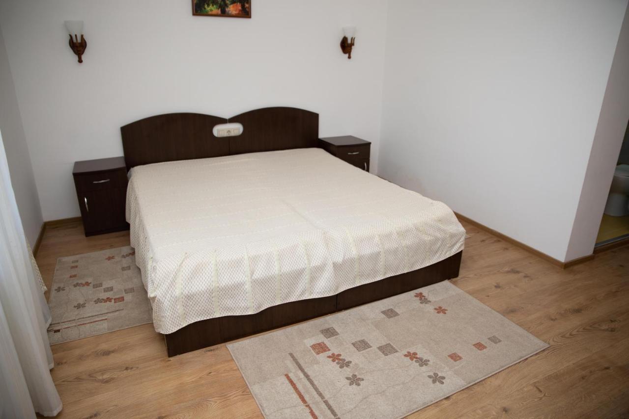 Motel Moara Veche Sacalaseni Екстер'єр фото