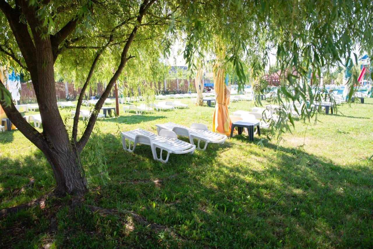 Motel Moara Veche Sacalaseni Екстер'єр фото