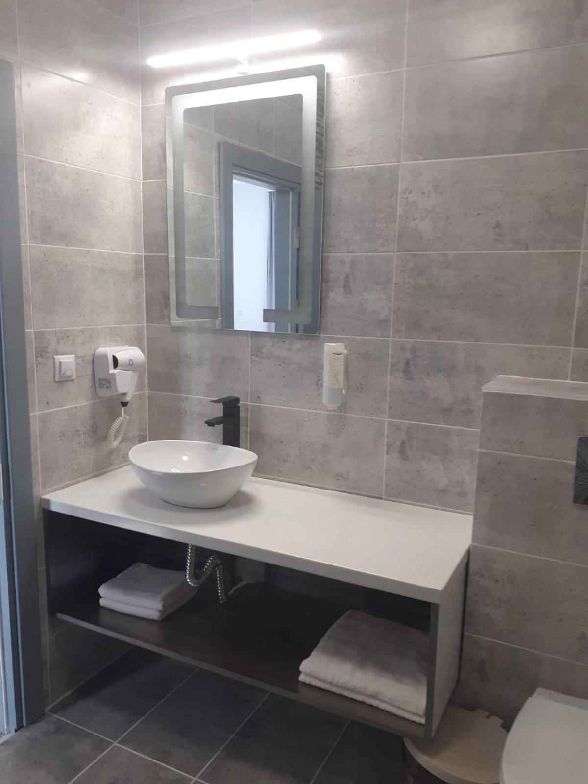 Motel Moara Veche Sacalaseni Екстер'єр фото