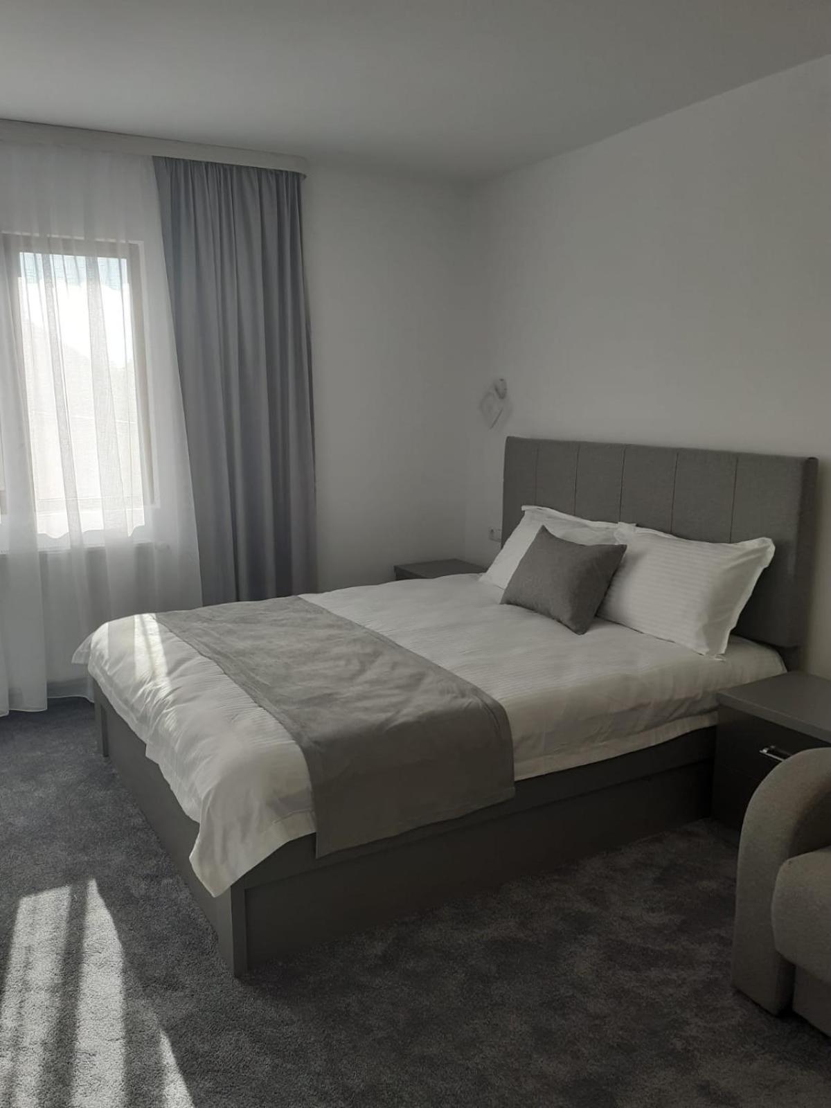 Motel Moara Veche Sacalaseni Екстер'єр фото
