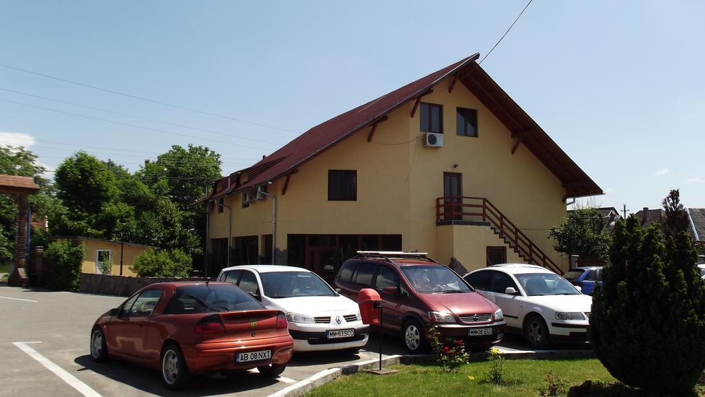 Motel Moara Veche Sacalaseni Екстер'єр фото