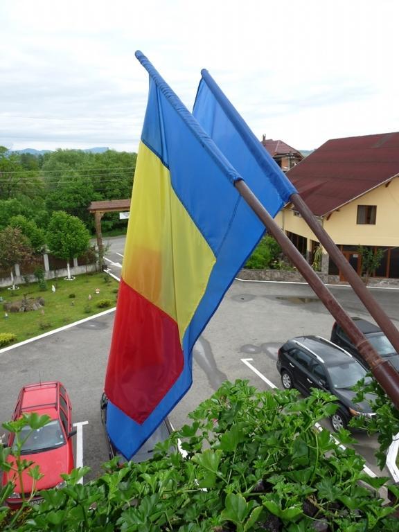 Motel Moara Veche Sacalaseni Екстер'єр фото