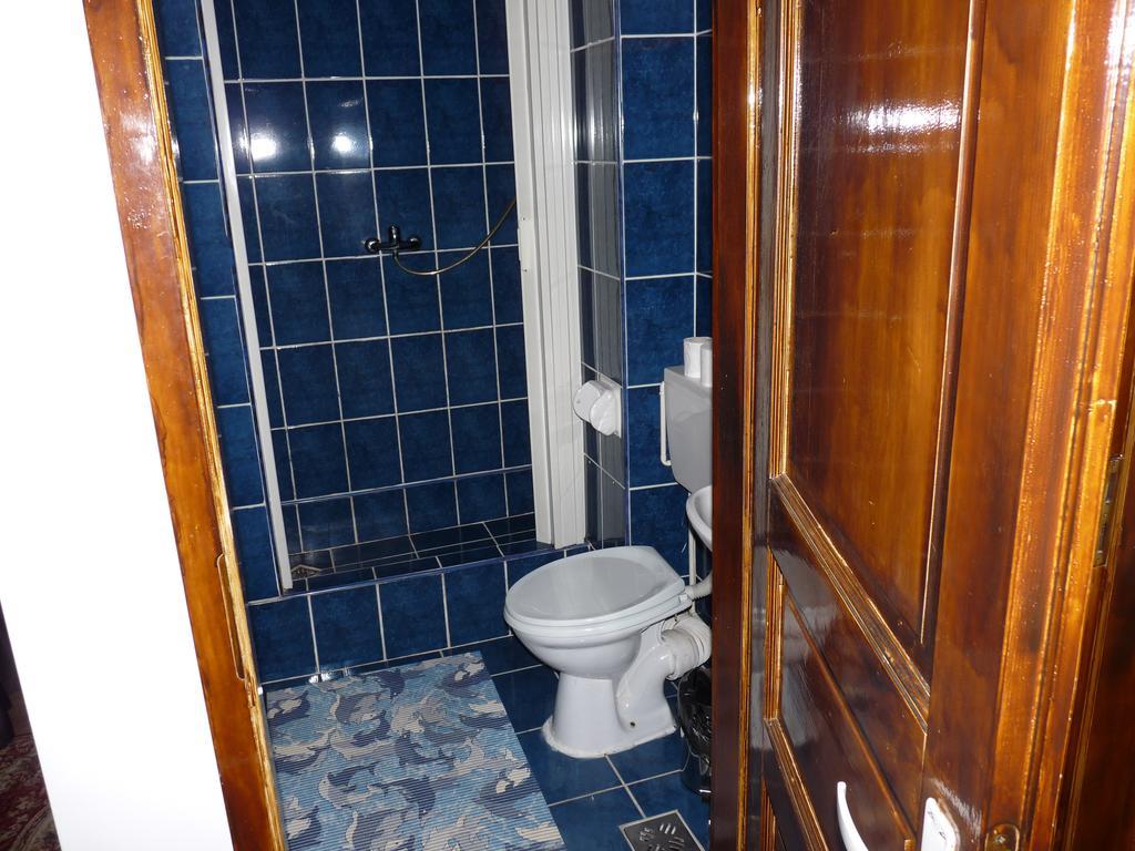 Motel Moara Veche Sacalaseni Екстер'єр фото
